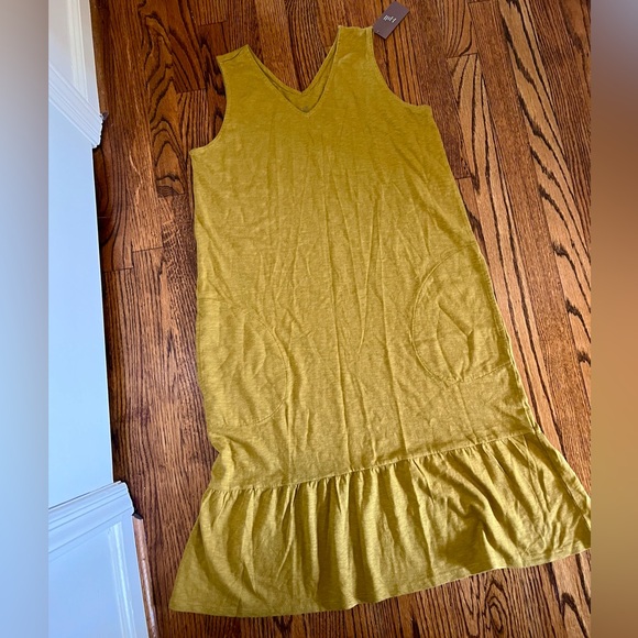 J Jill Flounced Hem Double V Neck Knit Dress size small (tall) NWT - Picture 3 of 6